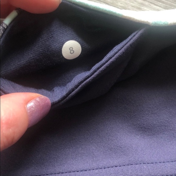 Shorts - Picture 2 of 4